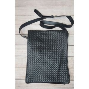 Leather Weaved black vintage purse